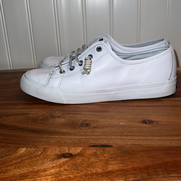 Sperry Leather Top-Sider Like New-Only Worn Two Times - Picture 2 of 13